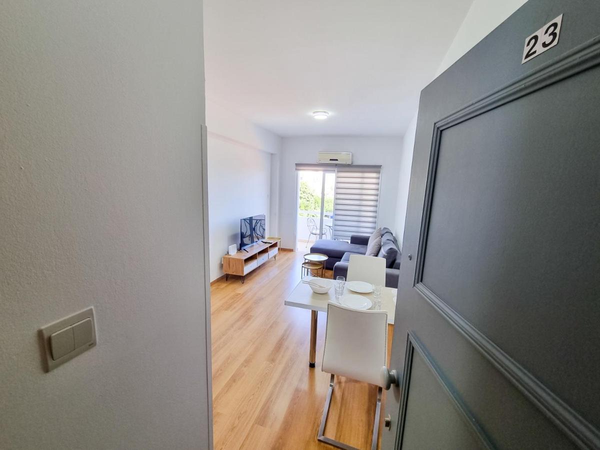 Springfield Park Apartment Larnaca Exterior photo